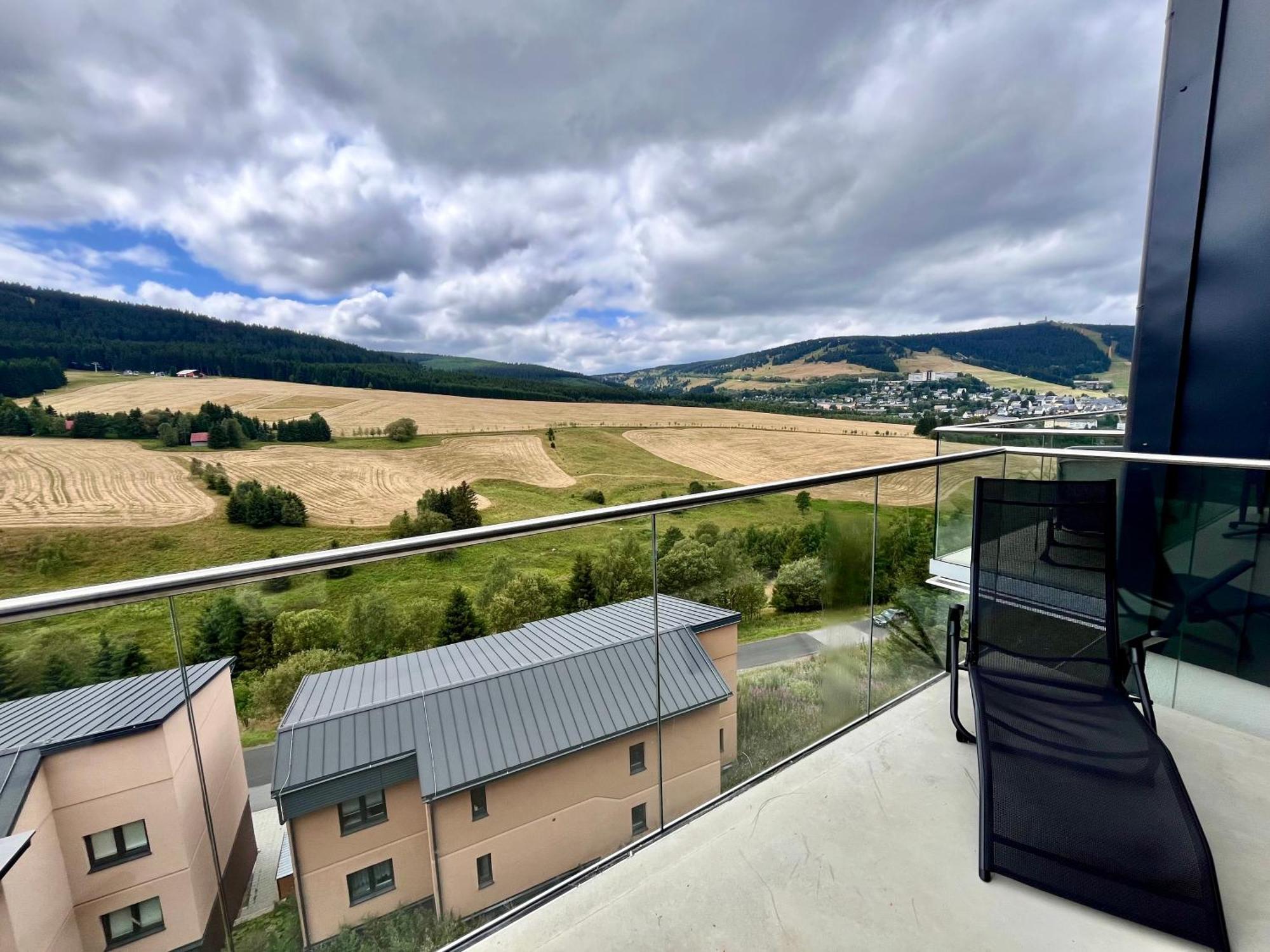 Apartmany Vista Klinovec Loučná pod Klínovcem Exterior foto