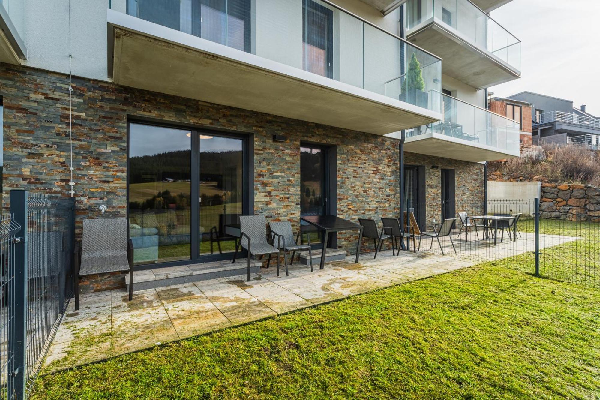 Apartmany Vista Klinovec Loučná pod Klínovcem Exterior foto
